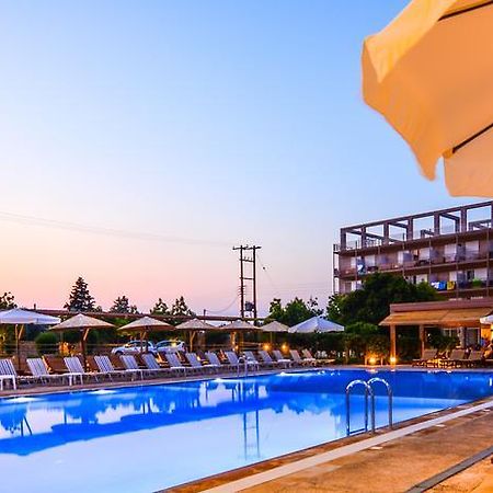 Aqua Mare Resort Melission Exterior photo
