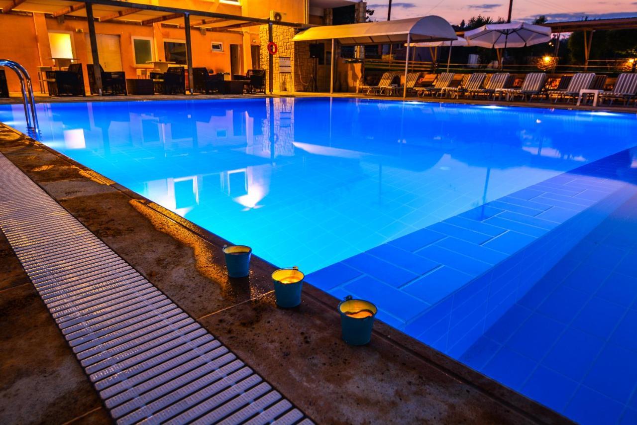 Aqua Mare Resort Melission Exterior photo
